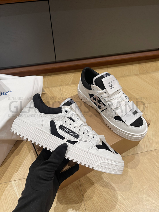 3.0 OFF COURT LOW UNISEX SNEAKERS