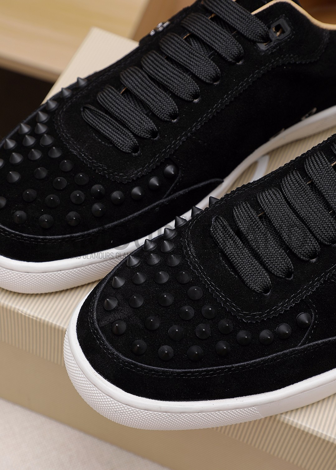 HAPPYRUI MEN’S SNEAKERS