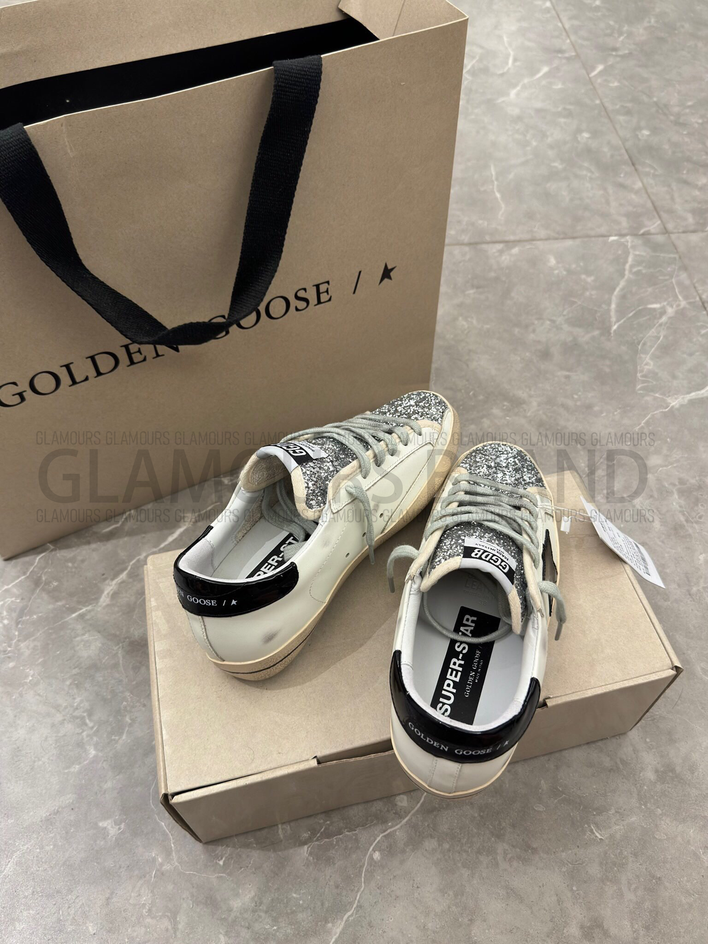 SUPERSTAR WOMEN'S SNEAKERS