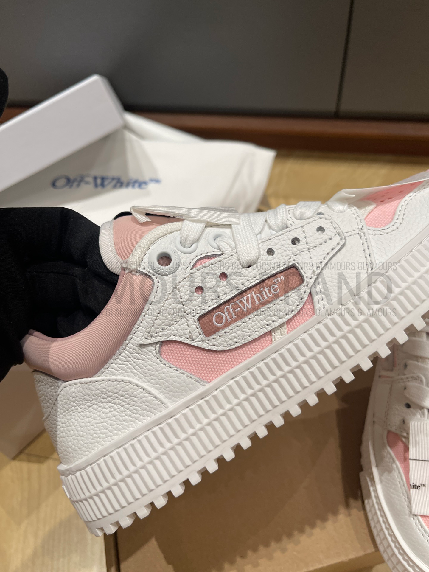 3.0 OFF COURT LOW WOMEN'S SNEAKERS