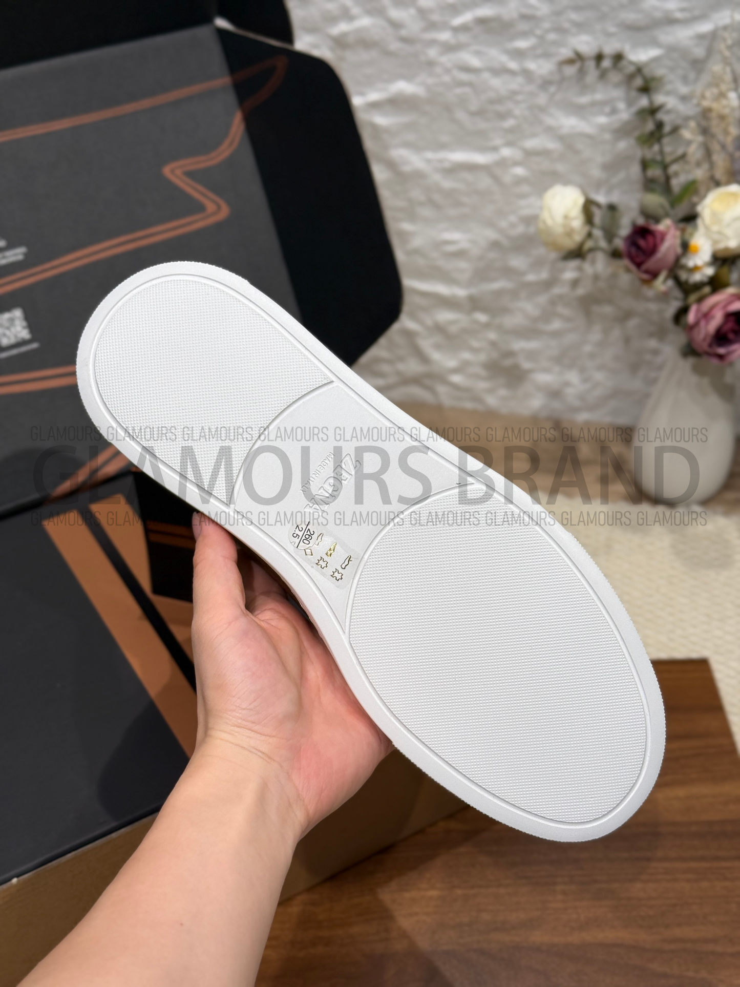 SECOND SKIN MEN'S SNEAKERS