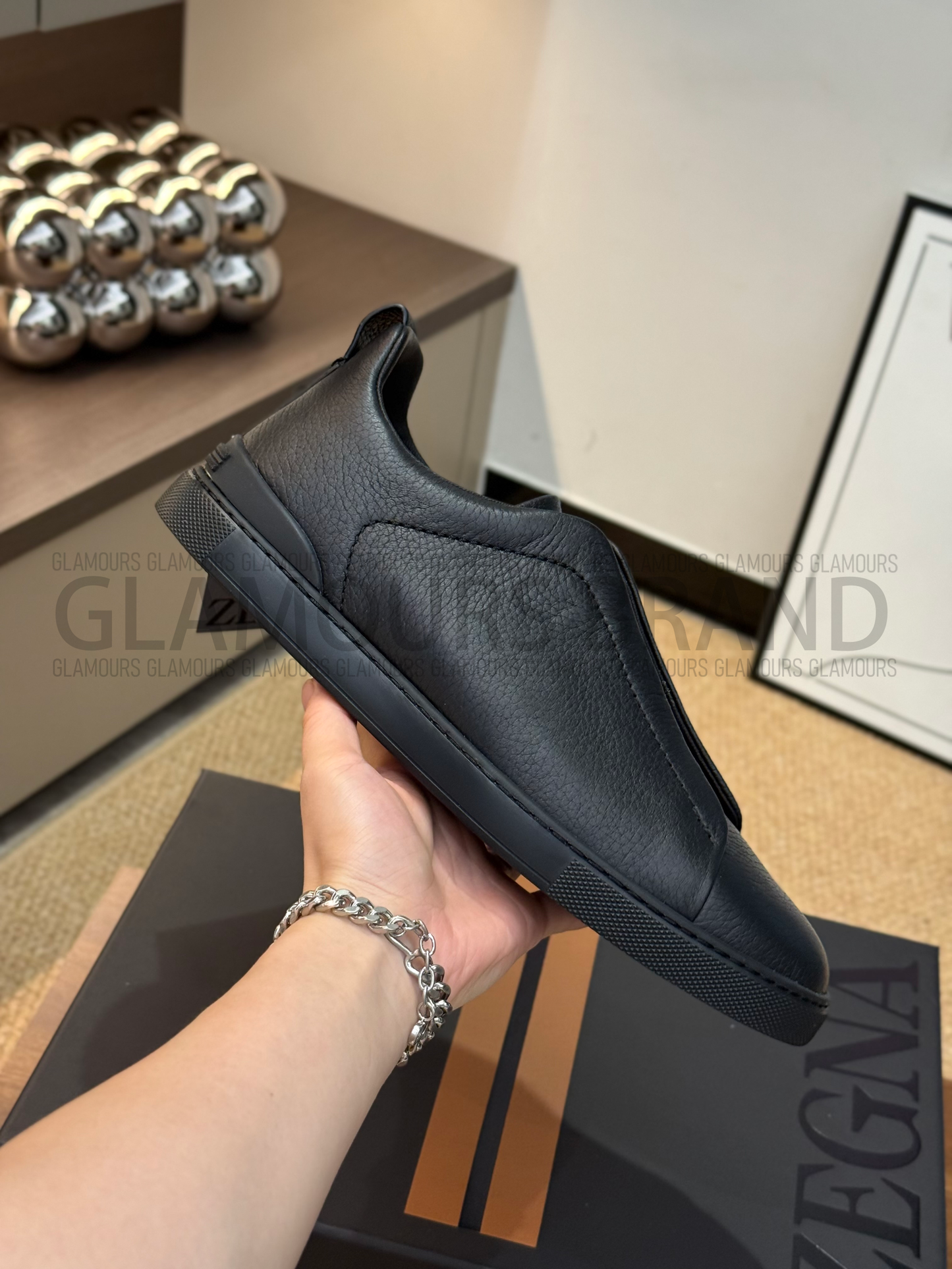 SECOND SKIN MEN'S SNEAKERS