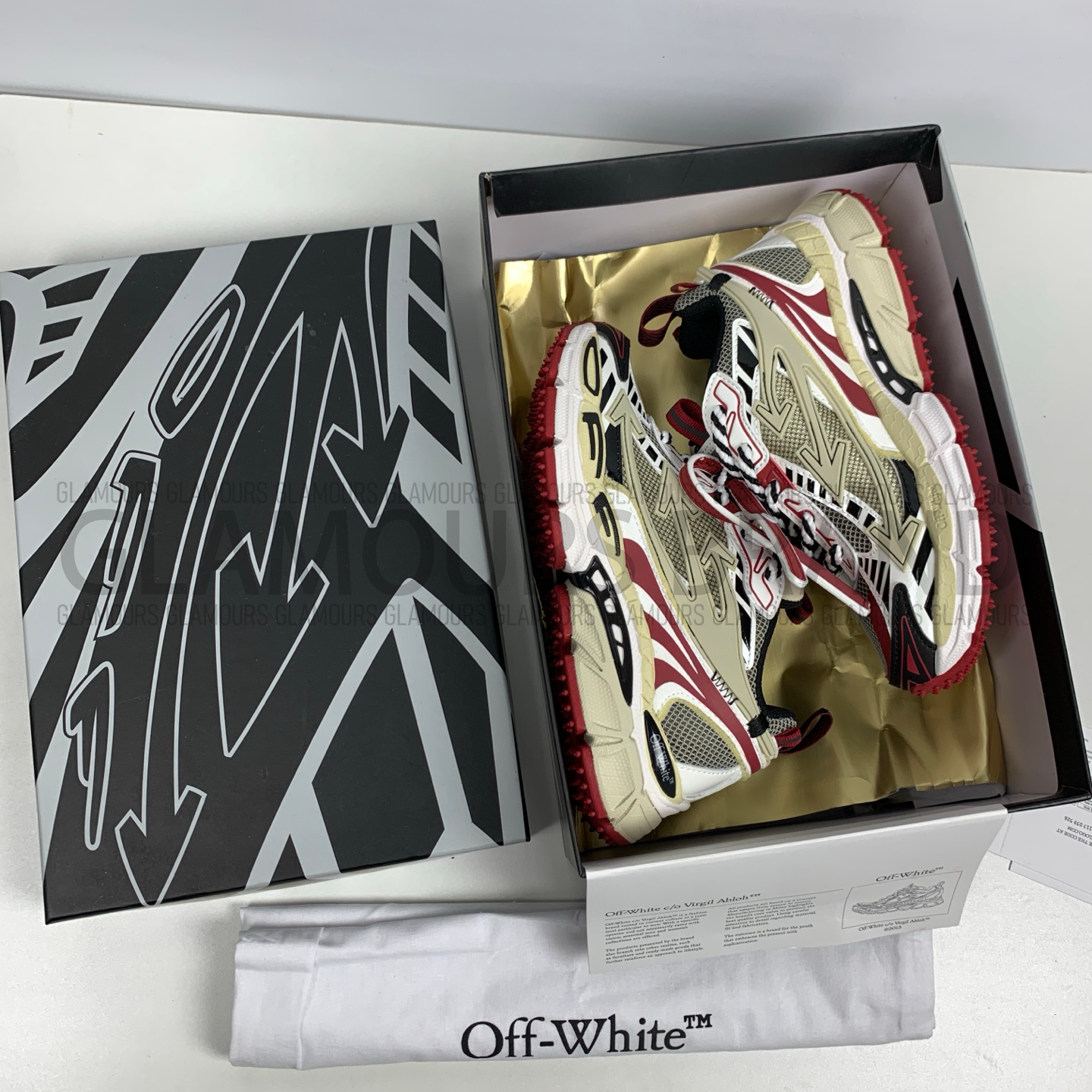 BE RIGHT BACK UNISEX SNEAKERS