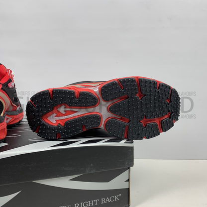 BE RIGHT BACK UNISEX SNEAKERS