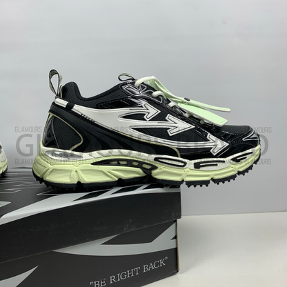 BE RIGHT BACK UNISEX SNEAKERS