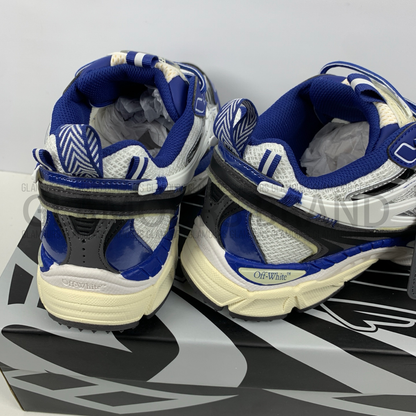 BE RIGHT BACK UNISEX SNEAKERS