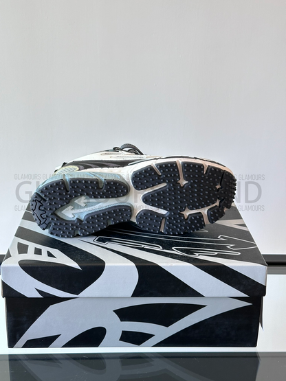 RIGHT BACK UNISEX SNEAKERS