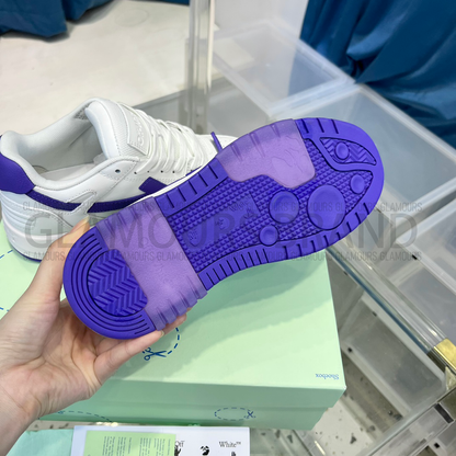 OUT OF OFFICE UNISEX SNEAKERS